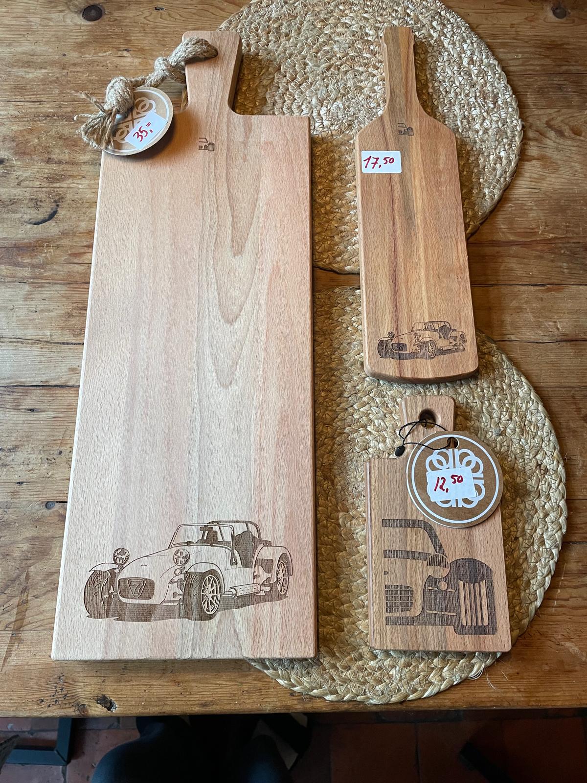 Houten hapjes/kaas plankje met Seven Logo