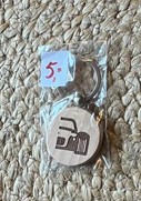 Houten sleutelhanger met Seven logo
